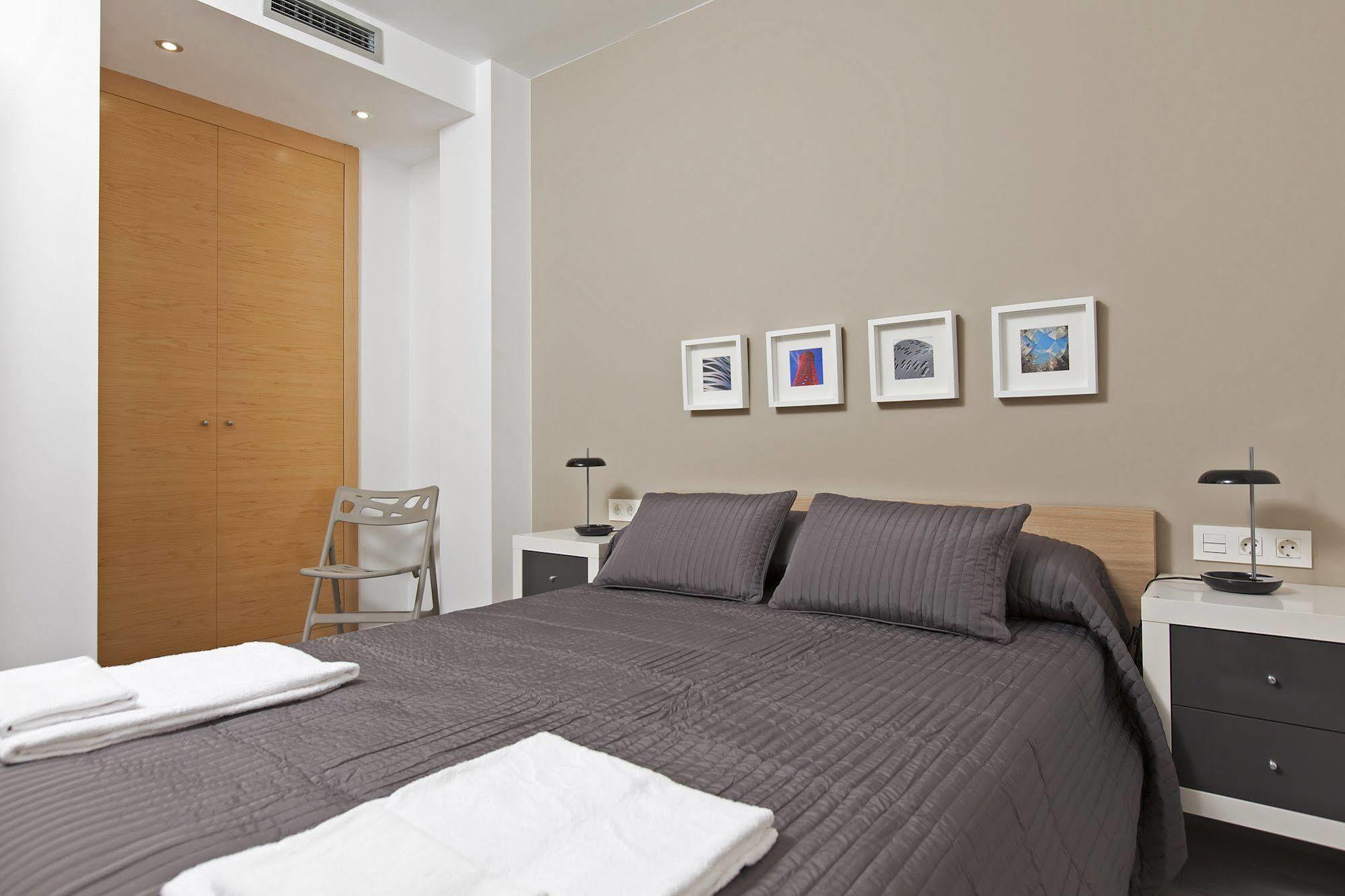 Bbarcelona Gaudi Flats Daire Dış mekan fotoğraf
